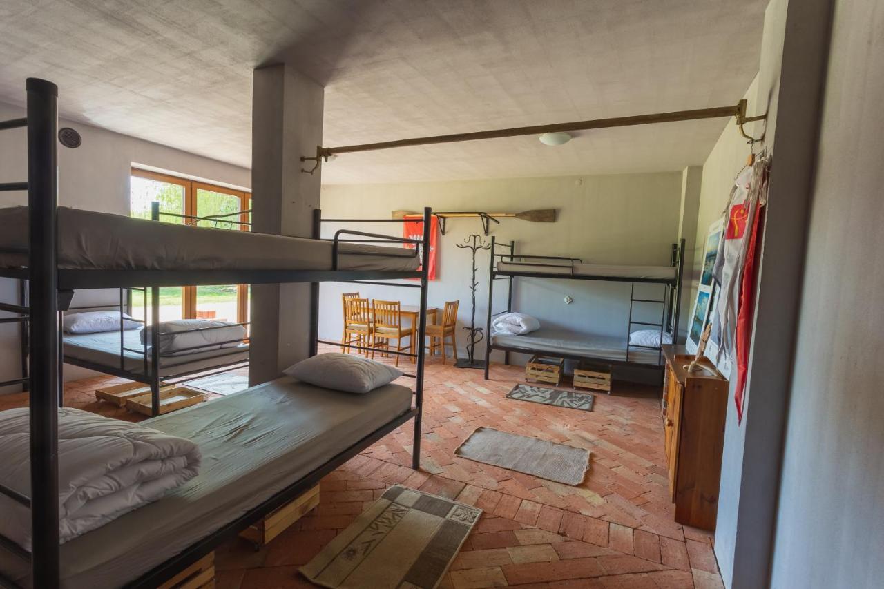 Gosciniec Kocmierzow Bed & Breakfast Сандомир Екстериор снимка
