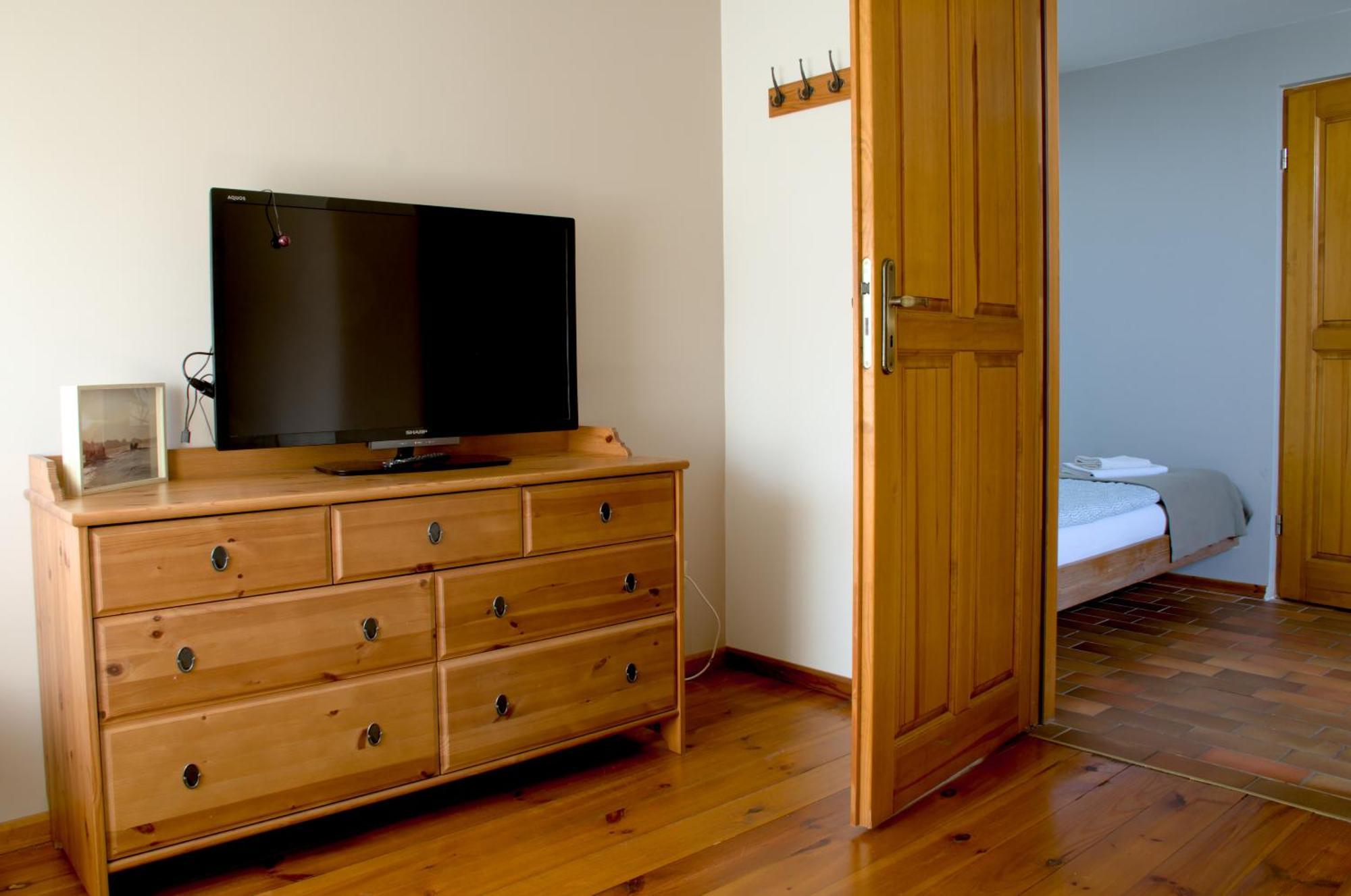 Gosciniec Kocmierzow Bed & Breakfast Сандомир Екстериор снимка